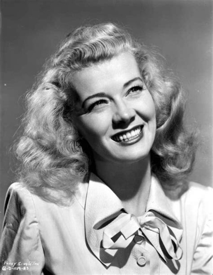Penny Singleton - Bio, Age, Wiki, Facts and Family