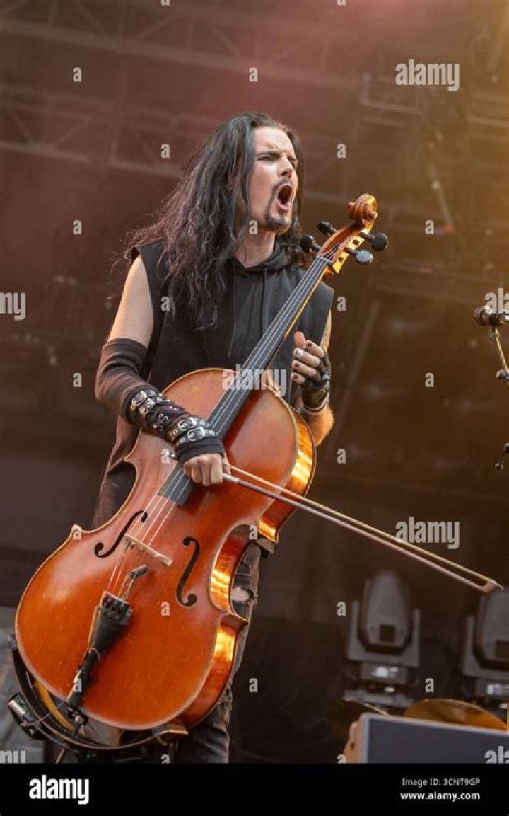 Perttu Kivilaakso - Bio, Age, Wiki, Facts and Family