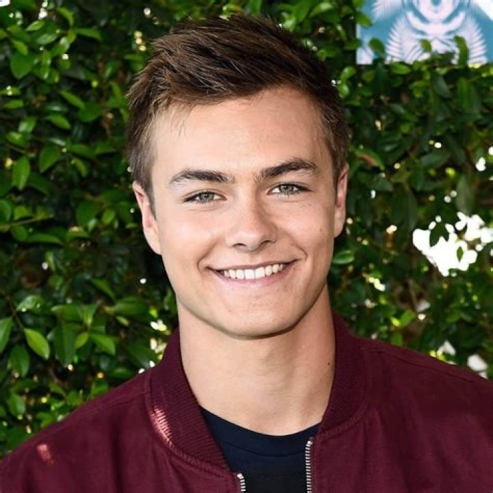 Peyton Meyer - Bio, Age, siblings, height, Wiki, Facts and Family