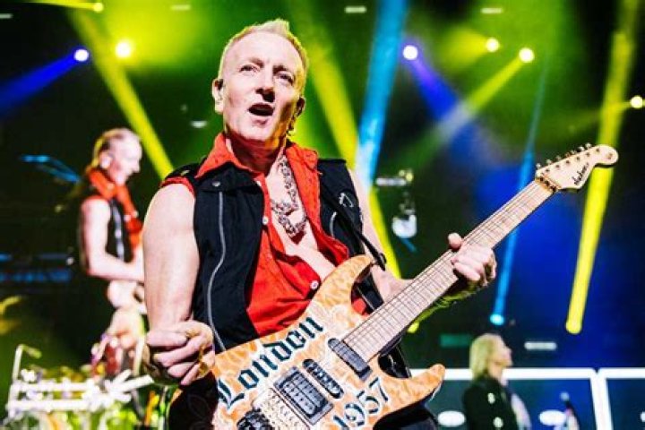 Phil Collen - Bio, Age, net worth, height, Wiki, Facts and Family