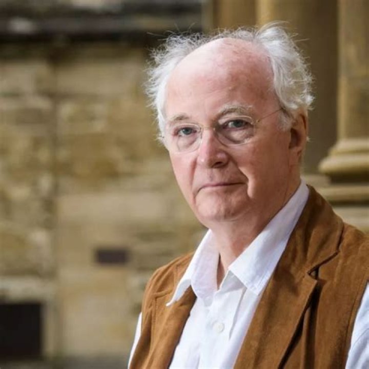 Philip Pullman - Bio, Age, Wiki, Facts and Family