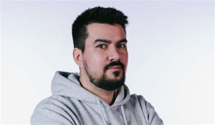 Philipp Dettmer (webvideostar) - Biography, Age, Net Worth, Wikipedia, Spotify, TikTok, Facebook, Facts and Family