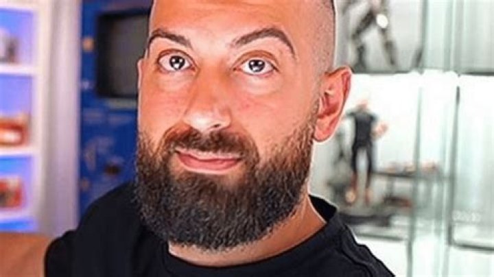 PokeRev (webvideostar) - Biography, Age, Net Worth, Wikipedia, Spotify, TikTok, Facebook, Facts and Family