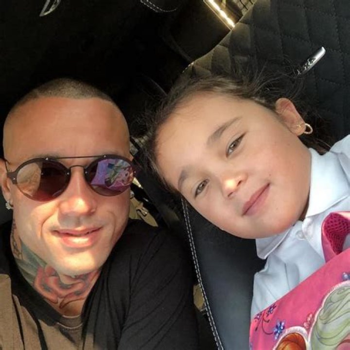 Radja Nainggolan - Bio, Age, siblings, height, weight, Wiki, Facts and Family