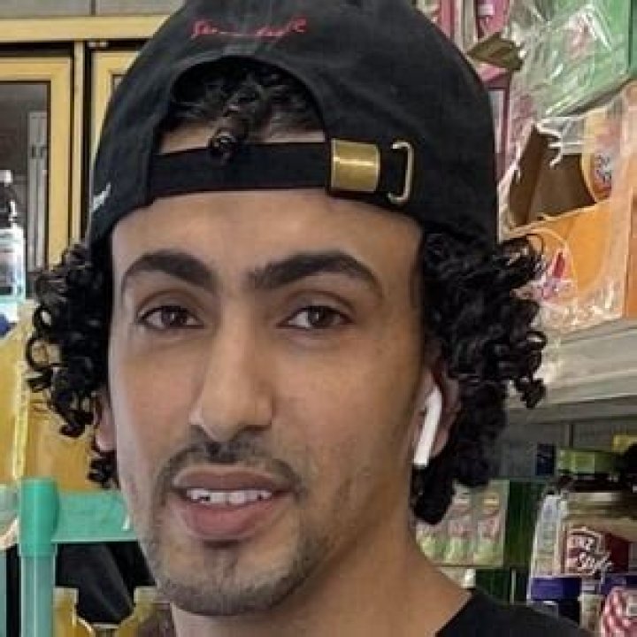 Rahim Mohamed (webvideostar) - Biography, Age, Net Worth, Wikipedia, Spotify, TikTok, Facebook, Facts and Family