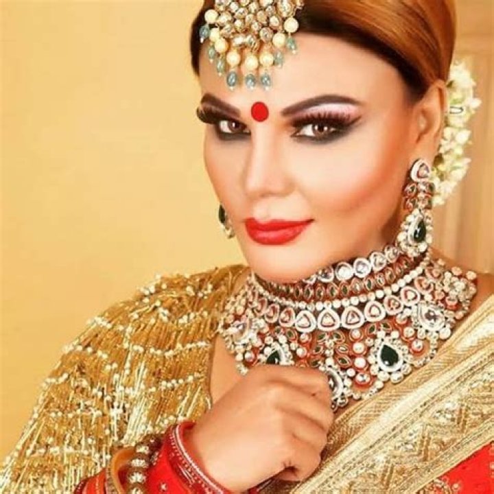 Rakhi Sawant - Bio, Age, Wiki, Facts and Family