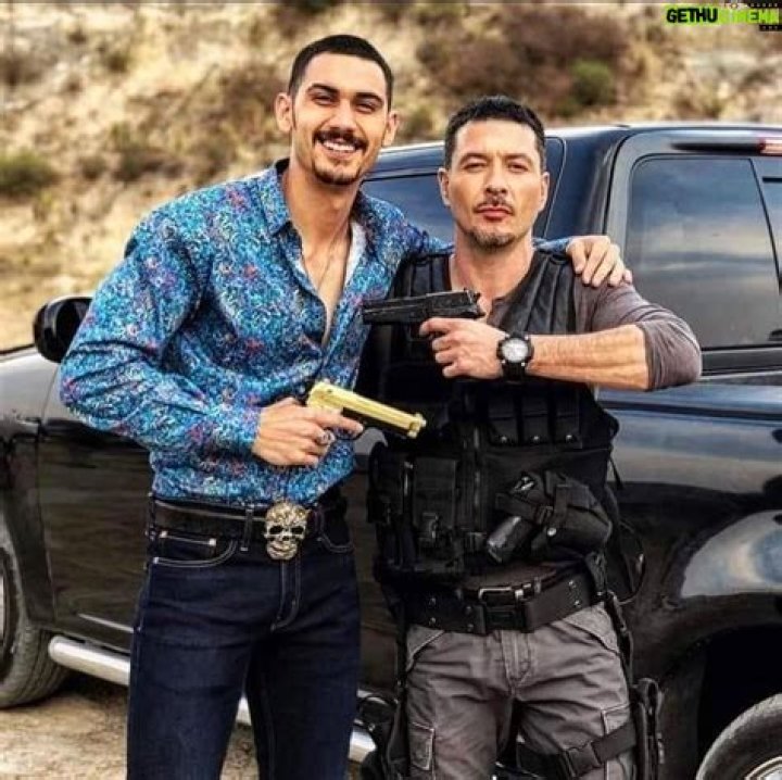 Raul Mendez - Bio, Age, height, Wiki, Facts and Family
