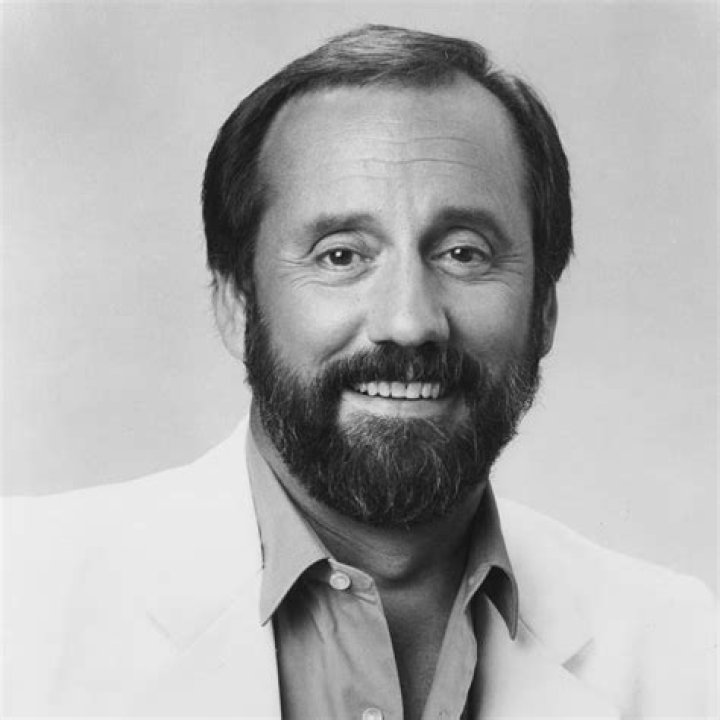 Ray Stevens - Bio, Age, Wiki, Facts and Family