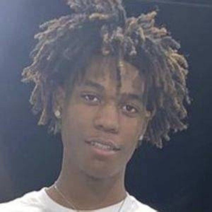 Rell Chosen (webvideostar)-Wiki, Age, Net Worth, Biography , Spotify, TikTok, Facebook, Facts and Family