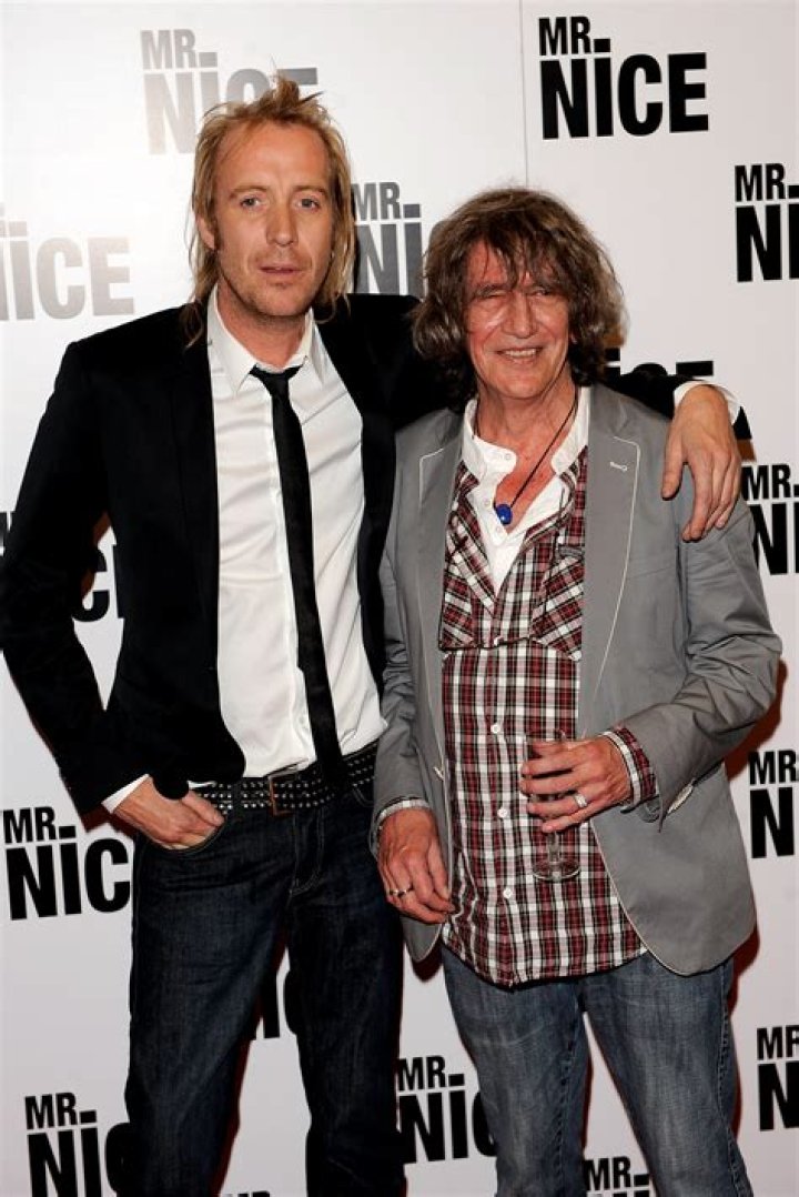 Rhys Ifans - Bio, Age, net worth, siblings, height, weight, Wiki, Facts and Family