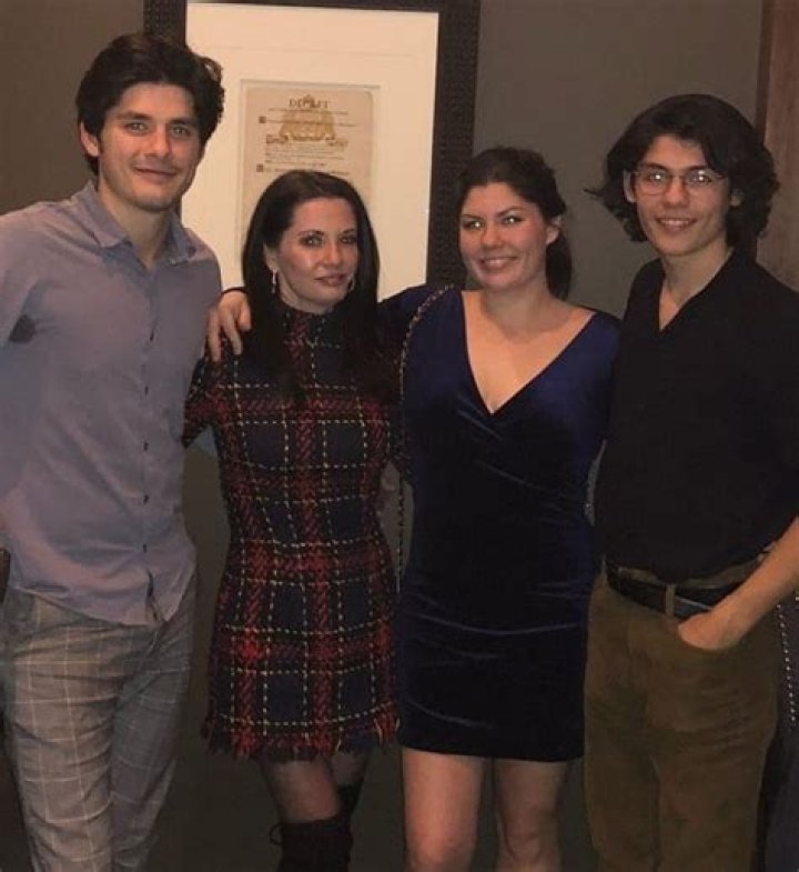 Ricardo Hoyos - Bio, Age, siblings, height, weight, Wiki, Facts and Family