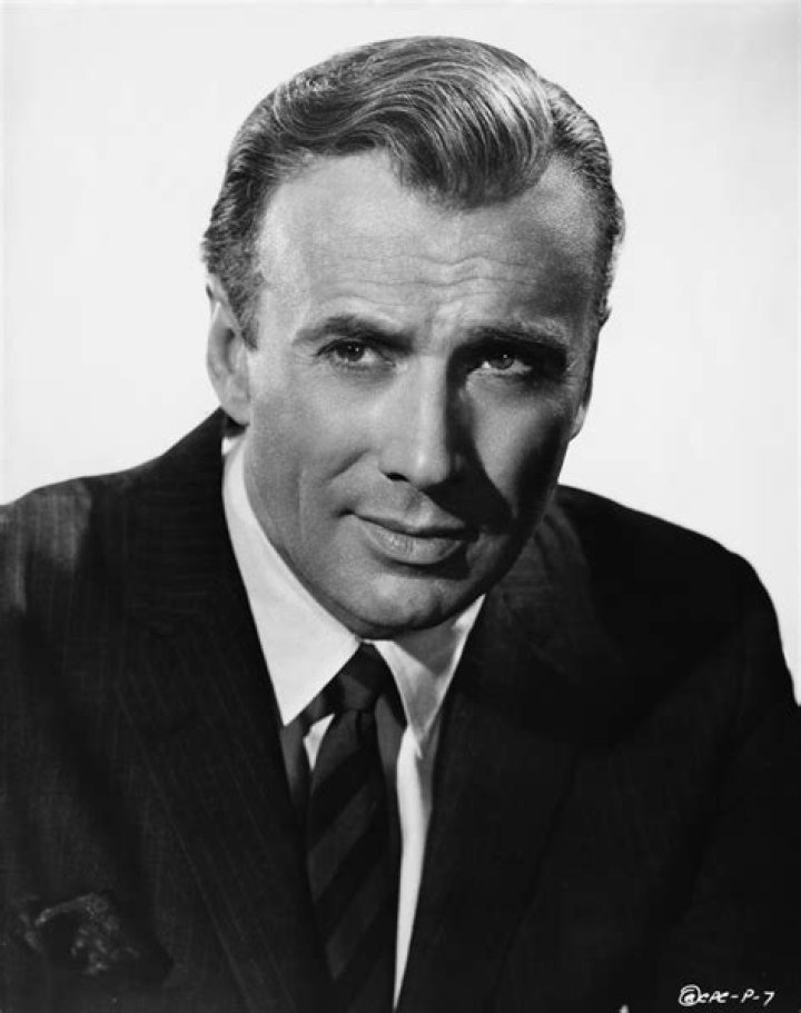 Richard Kiley - Bio, Age, Wiki, Facts and Family