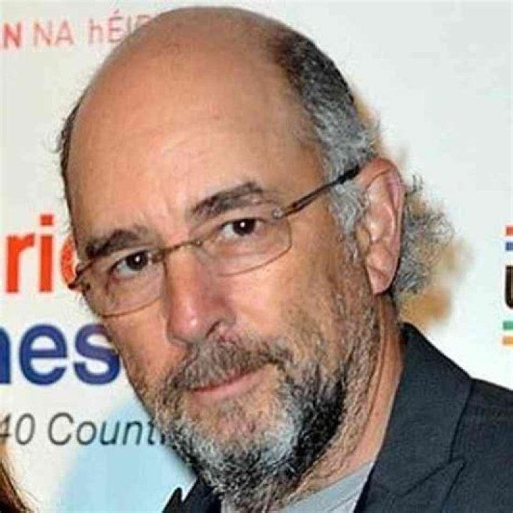 Richard Schiff - Bio, Age, net worth, height, Wiki, Facts and Family
