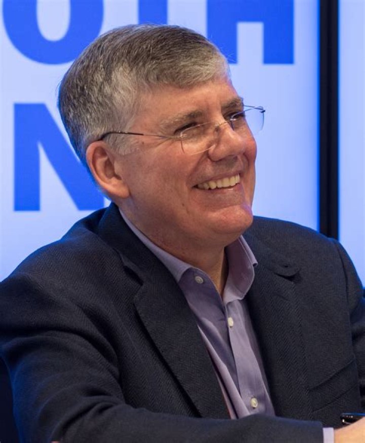 Rick Riordan - Bio, Age, net worth, weight, height, Wiki, Facts and Family