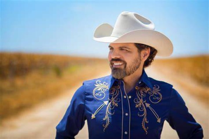 Rick Trevino - Bio, Age, Wiki, Facts and Family