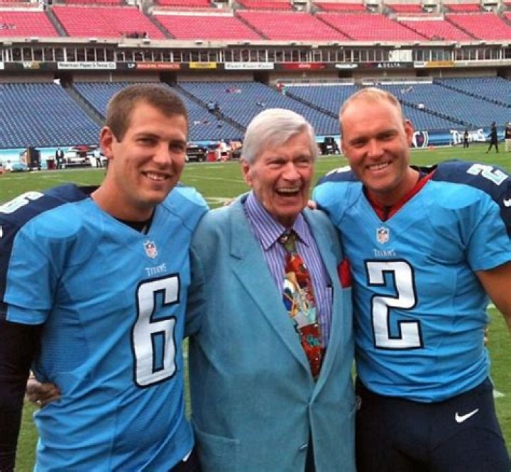 Rob Bironas - Bio, Age, net worth, height, Wiki, Facts and Family