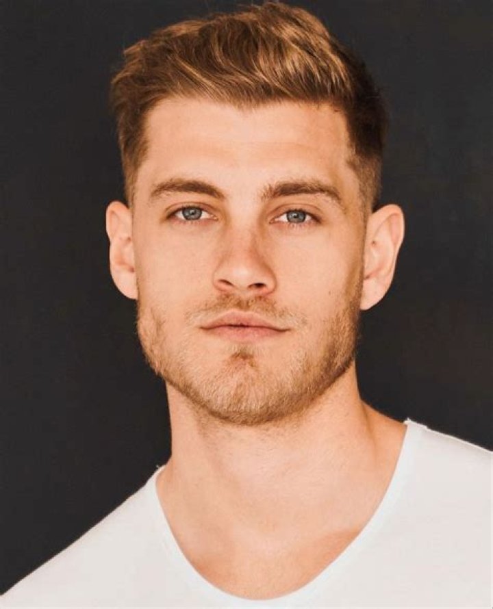 Rob Knighton - Biography, Age, Wiki, Facts and Family