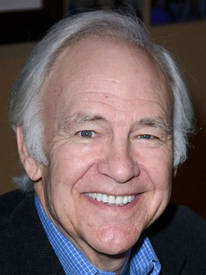 Robert Pine - Bio, Age, net worth, height, Wiki, Facts and Family