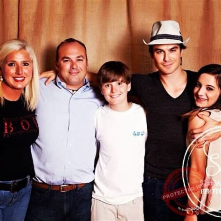 Robert Somerhalder (familymember) - Wikipedia, Age, Net Worth, Biography , Spotify, TikTok, Facebook, Facts and Family