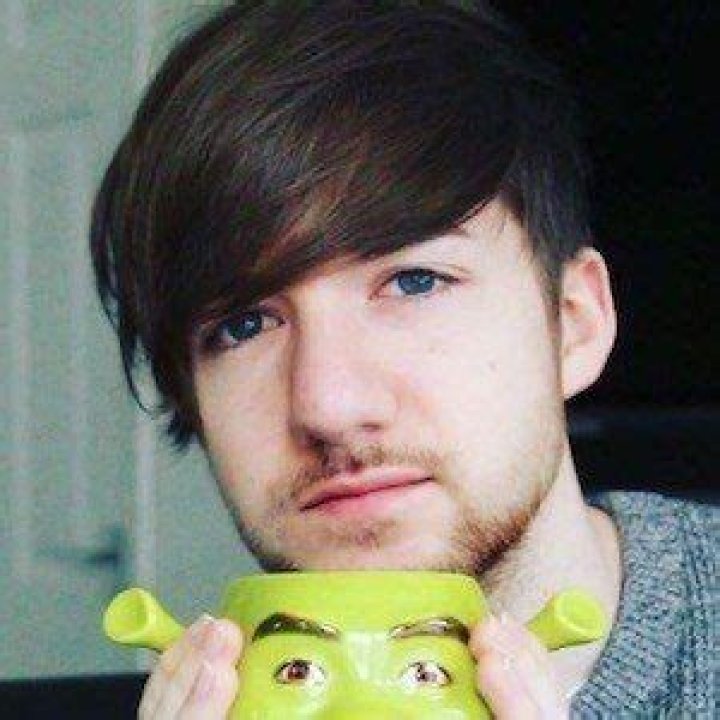 RobertIDK - Bio, Age, Wiki, Facts and Family