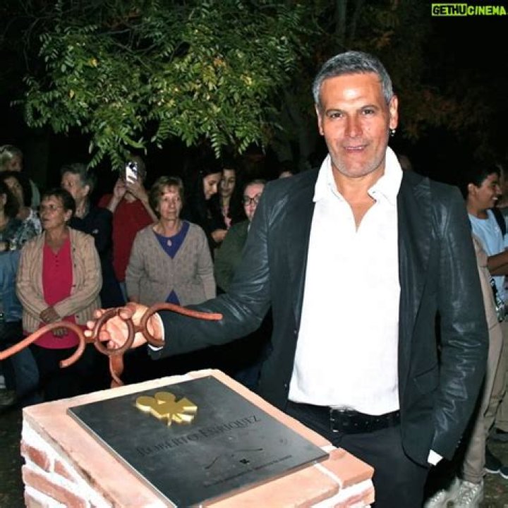 Roberto Enríquez - Biography, Age, Wiki, Facts and Family