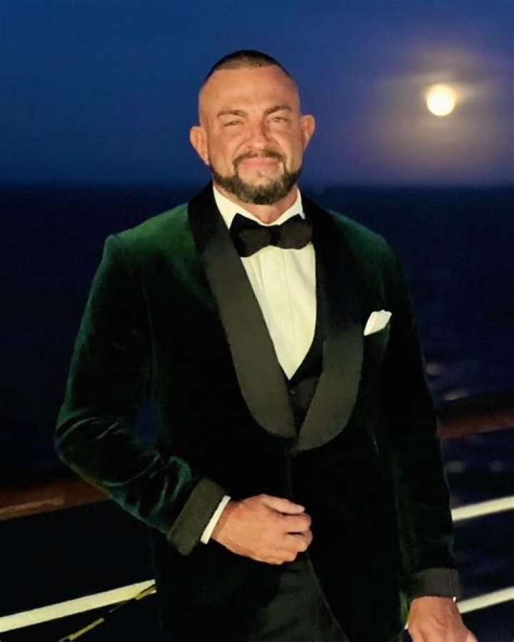 Robin Windsor - Bio, Age, Wiki, Facts and Family