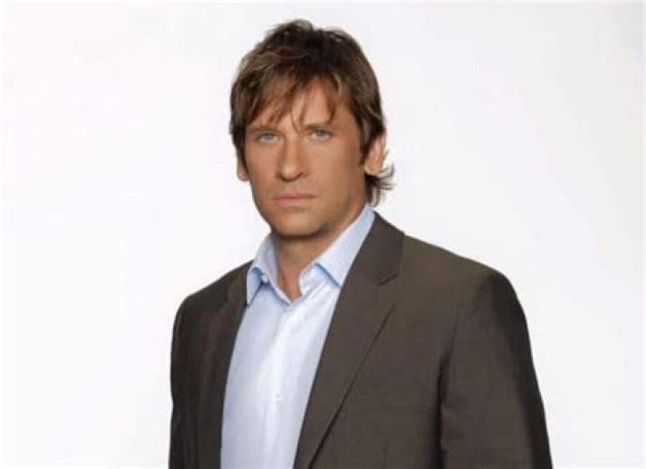 Roger Howarth - Bio, Age, height, Wiki, Facts and Family