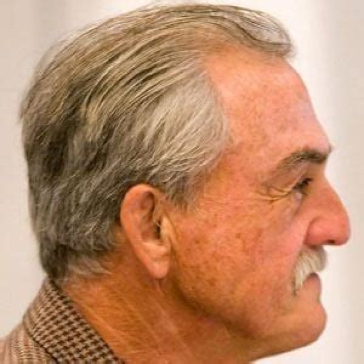 Rogie Vachon - Bio, Age, height, Wiki, Facts and Family