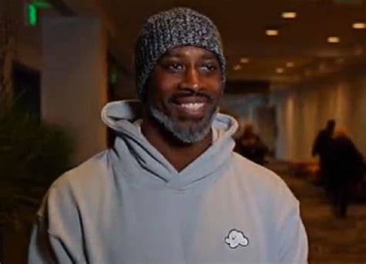 Roman Harper - Bio, Age, height, Wiki, Facts and Family