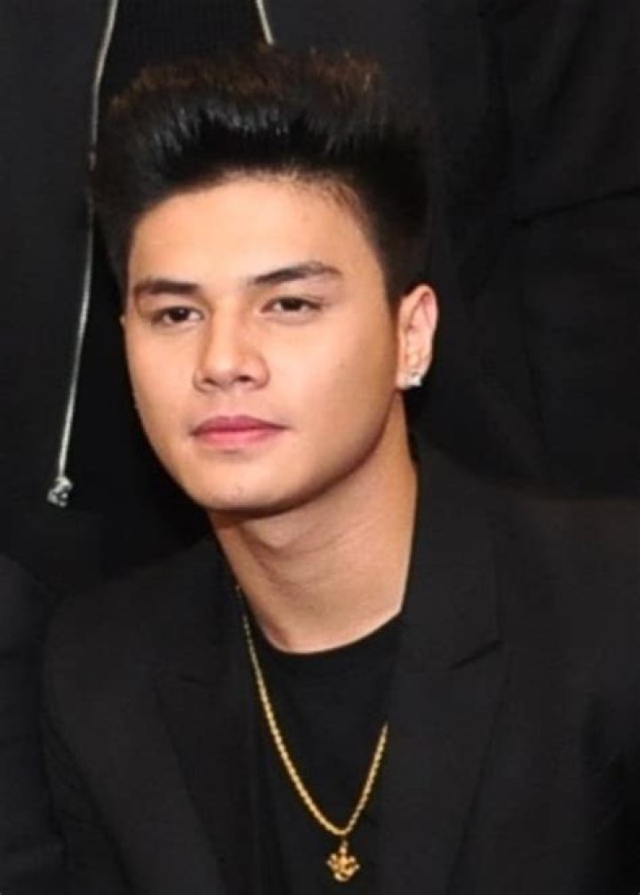 Ronnie Alonte - Bio, Age, siblings, height, Wiki, Facts and Family