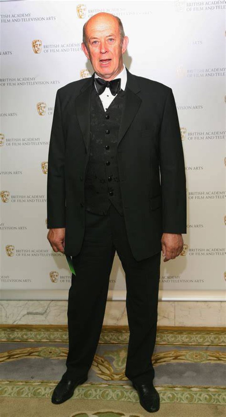 Roy Marsden - Bio, Age, height, Wiki, Facts and Family