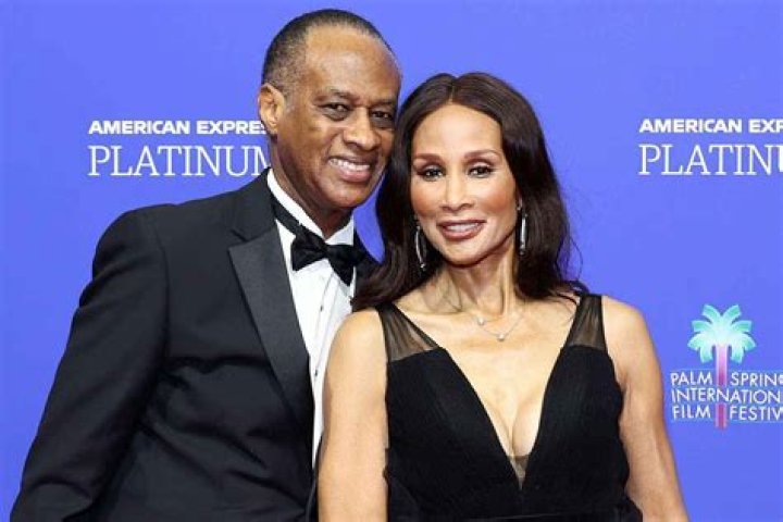 Rudolph Walker - Bio, Age, height, Wiki, Facts and Family