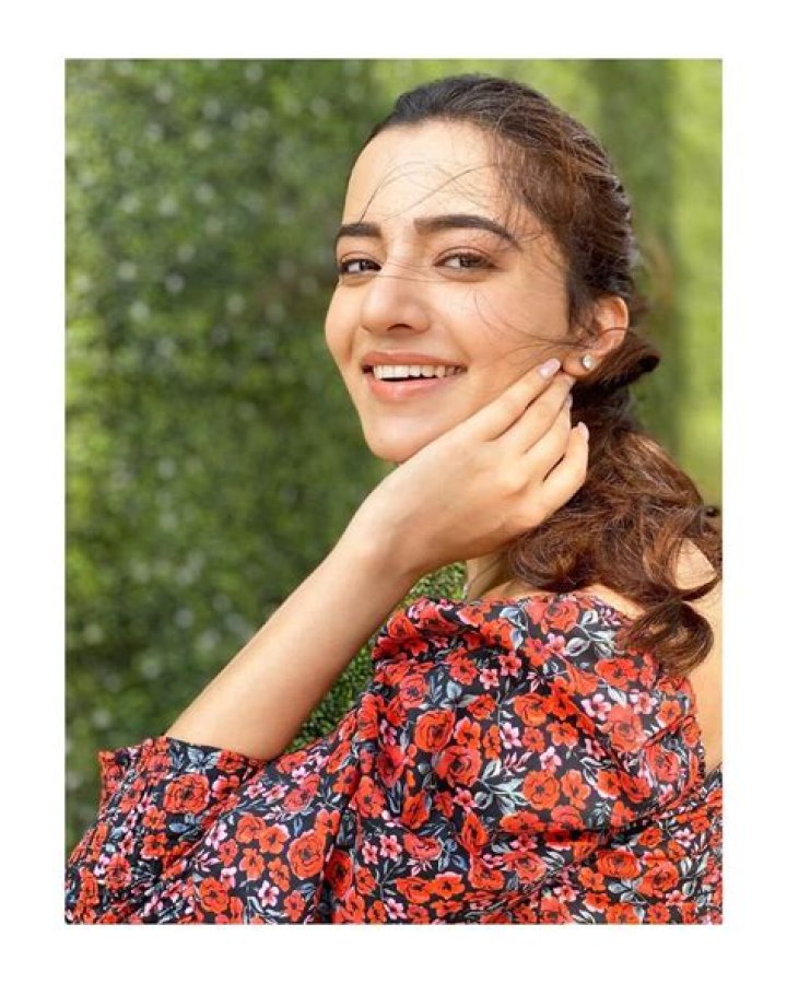 Rukshar Dhillon - Bio, Age, Wiki, Facts and Family