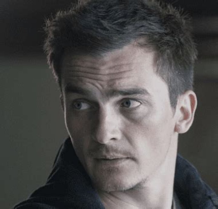 Rupert Friend - Bio, Age, net worth, weight, height, Wiki, Facts and Family