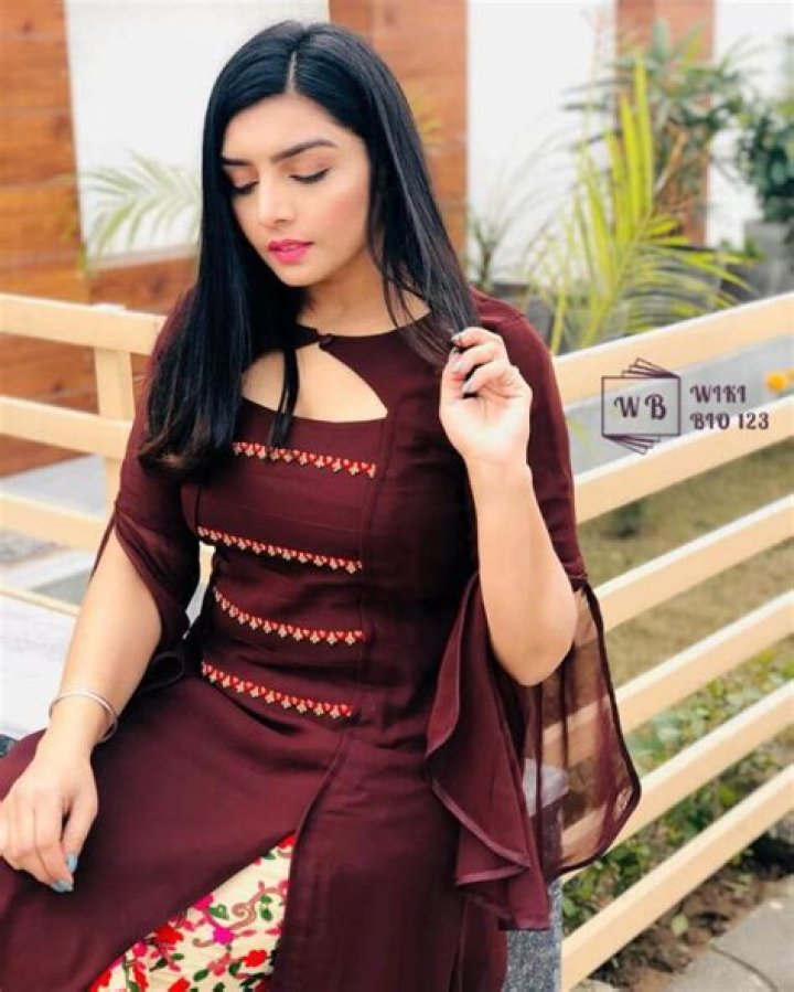 Rupinder Handa - Bio, Age, Wiki, Facts and Family