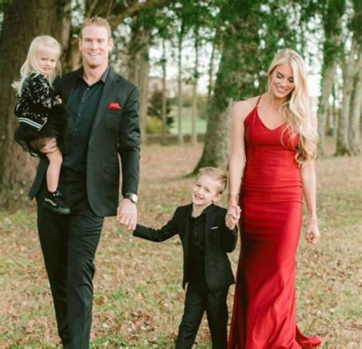 Ryan Tannehill - Bio, Age, net worth, height, Wiki, Facts and Family