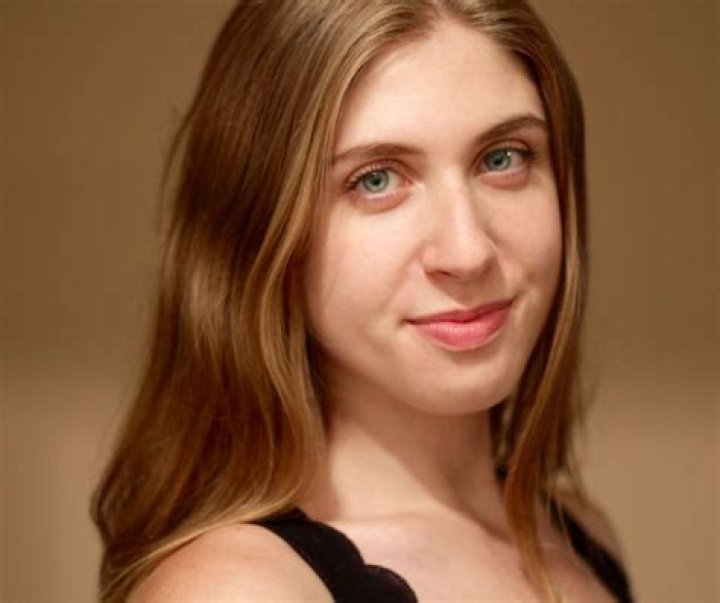 Sabrina Brier: TikTok Star Detailed Bio, Age, Birthday, & Height Insights and more
