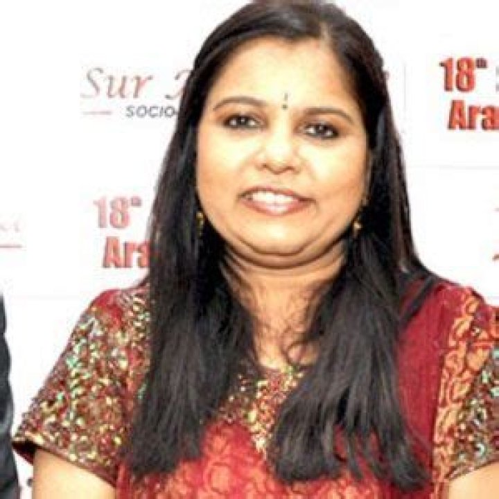 Sadhana Sargam - Bio, Age, Wiki, Facts and Family