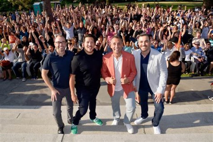 Sal Vulcano - Bio, Age, net worth, siblings, weight, height, Wiki, Facts and Family