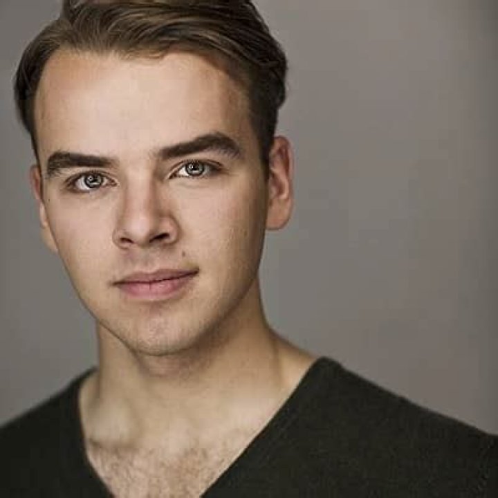 Sam Earle - Bio, Age, Wiki, Facts and Family