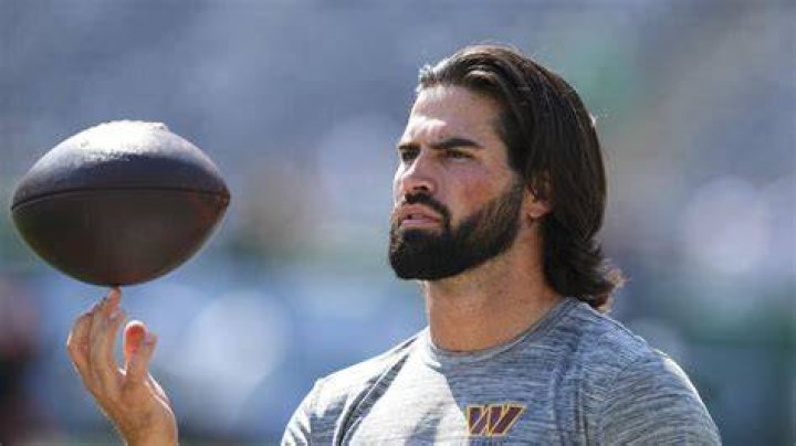 Sam Hartman (footballplayer) - Wikipedia, Age, Net Worth, Biography , Spotify, TikTok, Facebook, Facts and Family
