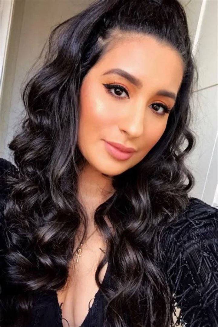 Sami Slimani - Bio, Age, siblings, height, Wiki, Facts and Family
