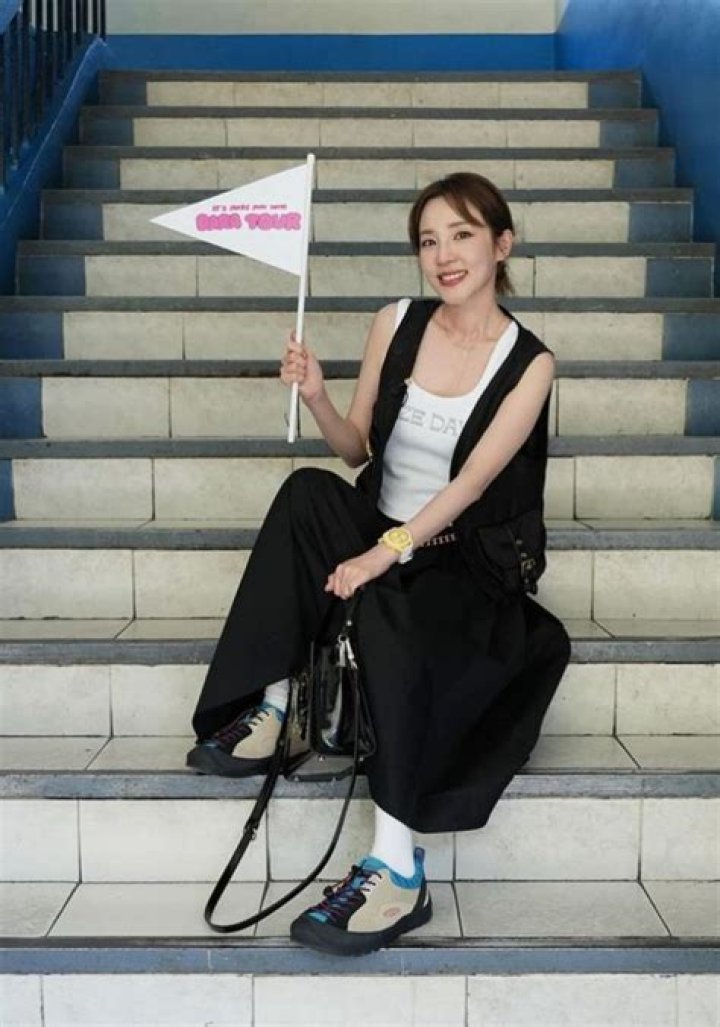Sandara Park - Bio, Age, Wiki, Facts and Family