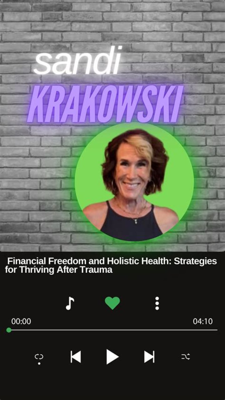 Sandi Krakowski - Bio, Age, Wiki, Facts and Family