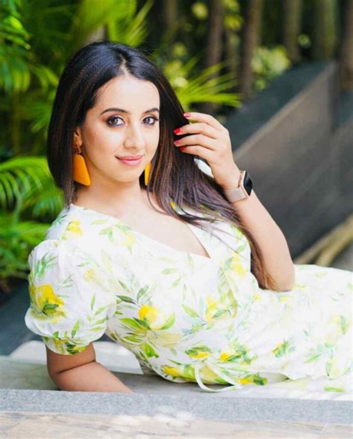 Sanjana Galrani - Bio, Age, Wiki, Facts and Family