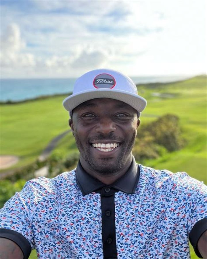 Santonio Holmes - Bio, Age, height, Wiki, Facts and Family