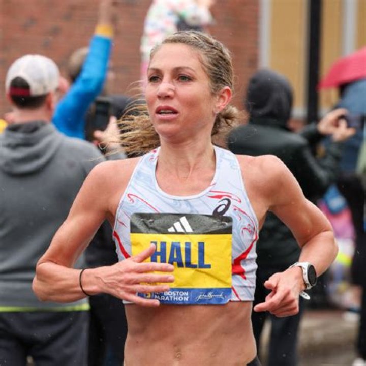 Sara Hall: Runner Detailed Bio, Age, Birthday, & Height Insights and more