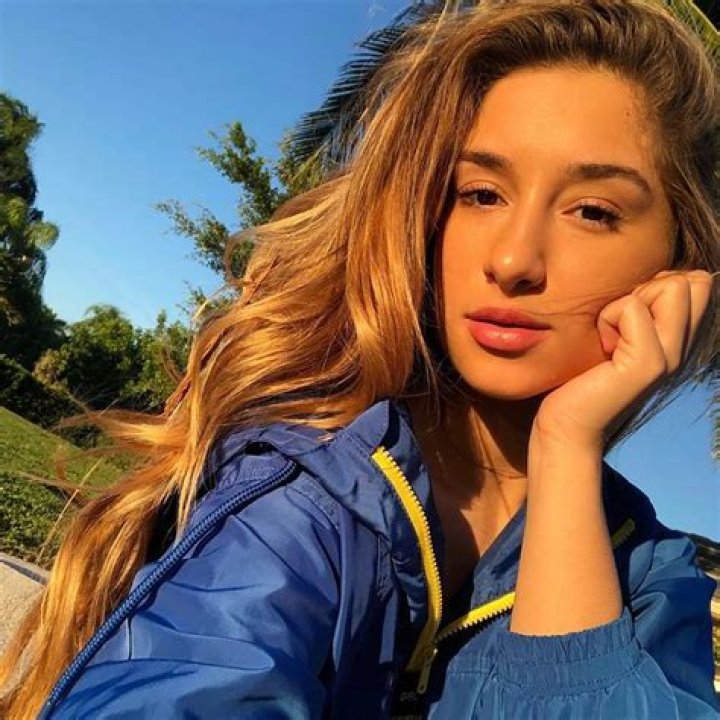 Savannah Montano - Bio, Age, Wiki, Facts and Family