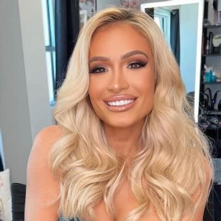 Scarlett Bordeaux - Bio, Age, Wiki, Facts and Family