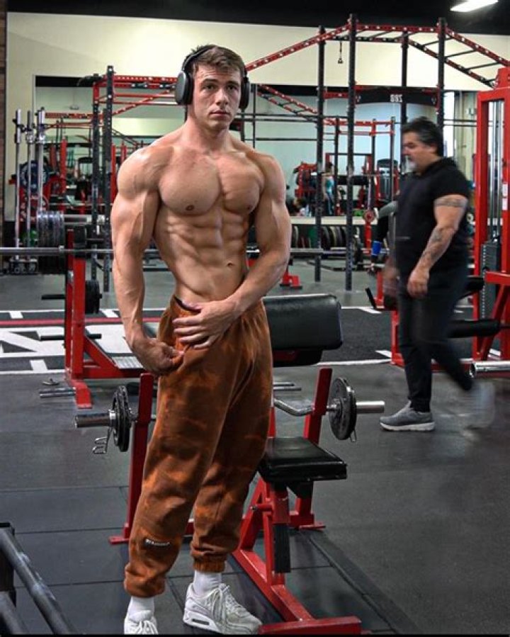 Sean Adams: TikTok Star Detailed Bio, Age, Birthday, & Height Insights and more